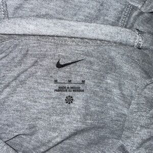 Nike Heather Gray Sweatshirt